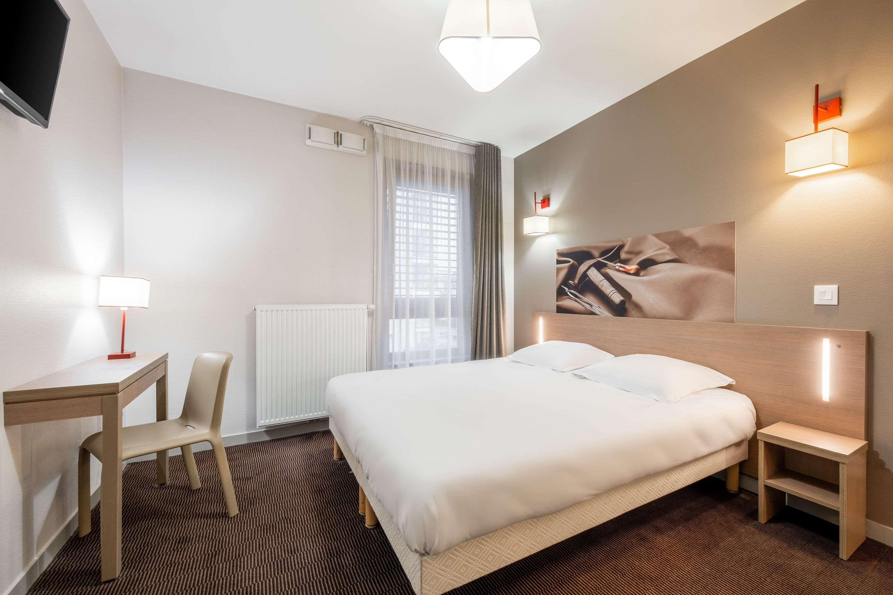 Neho Suites Porte De Geneve - Gare อานมาส ภายนอก รูปภาพ