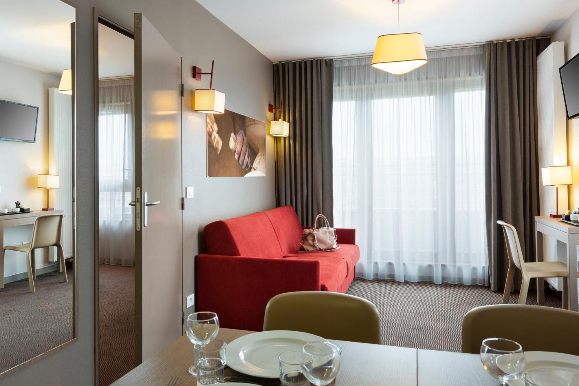 Neho Suites Porte De Geneve - Gare อานมาส ภายนอก รูปภาพ